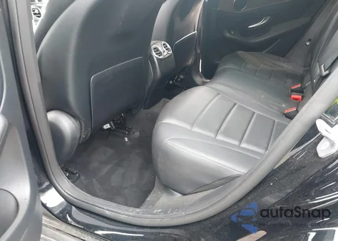 2018 Mercedes-Benz Glc 300 4Matic z USA, uszkodzony, nr VIN WDC0G4KB6JV090965